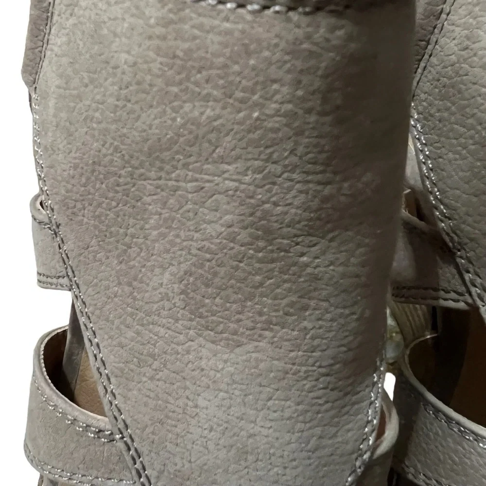 LUCKY BRAND Joellen Wedges in Camel Suede Size 6.5 -- fits like a 7